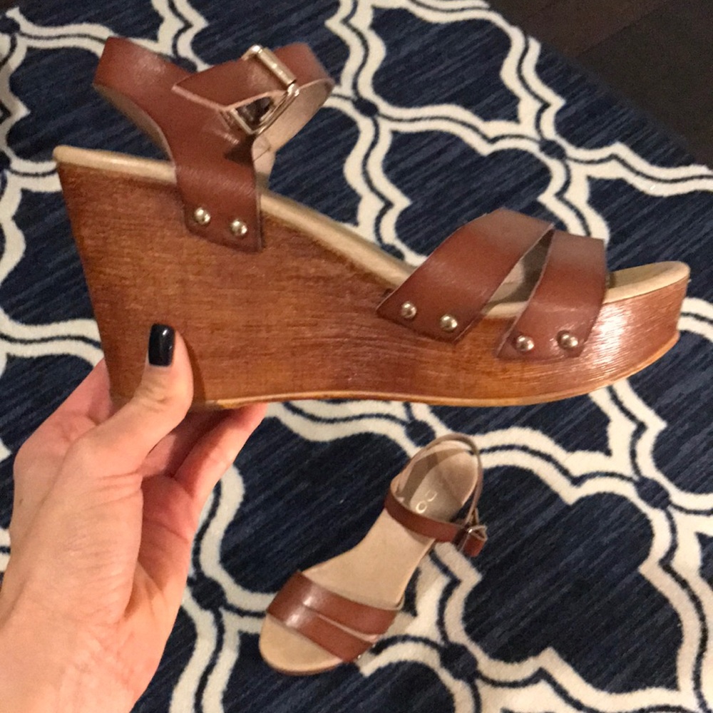 Cute comfy Aldo Wedges